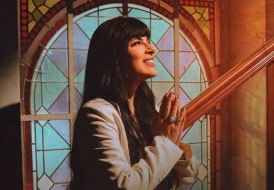 Fernanda Brum aponta para o essencial em “Nada Mais Importa”, primeiro single do projeto “Eu Ainda Sou de Barro” Fernanda Brum aponta para o essencial em “Nada Mais Importa”, primeiro single do projeto “Eu Ainda Sou de Barro”