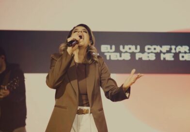 Ministério Filhos que Adoram transforma fé em oração no single “Meu Refúgio” Ministério Filhos que Adoram transforma fé em oração no single “Meu Refúgio”