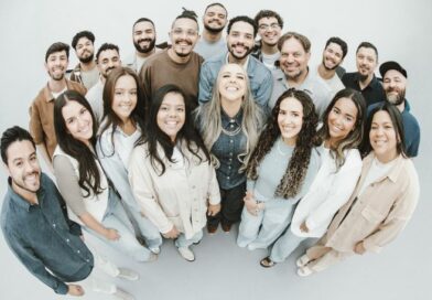 El Shadday Worship amplia sua voz de adoração com canções que atravessam fronteiras El Shadday Worship amplia sua voz de adoração com canções que atravessam fronteiras