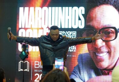 Marquinhos Gomes leva sua história de superação à Bienal do Livro em São Paulo Marquinhos Gomes leva sua história de superação à Bienal do Livro em São Paulo